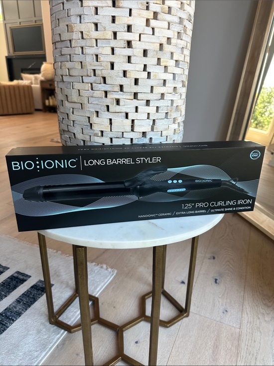 Bio Ionic Other - Bio Ionic 1.25" Pro Long Barrel Styler Curling Iron - Black